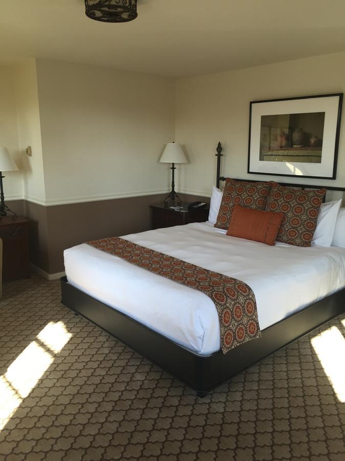 Cypress Inn Carmel-by-the-Sea Екстериор снимка
