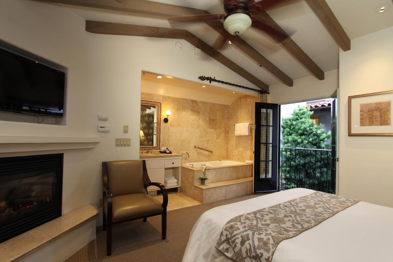 Cypress Inn Carmel-by-the-Sea Екстериор снимка